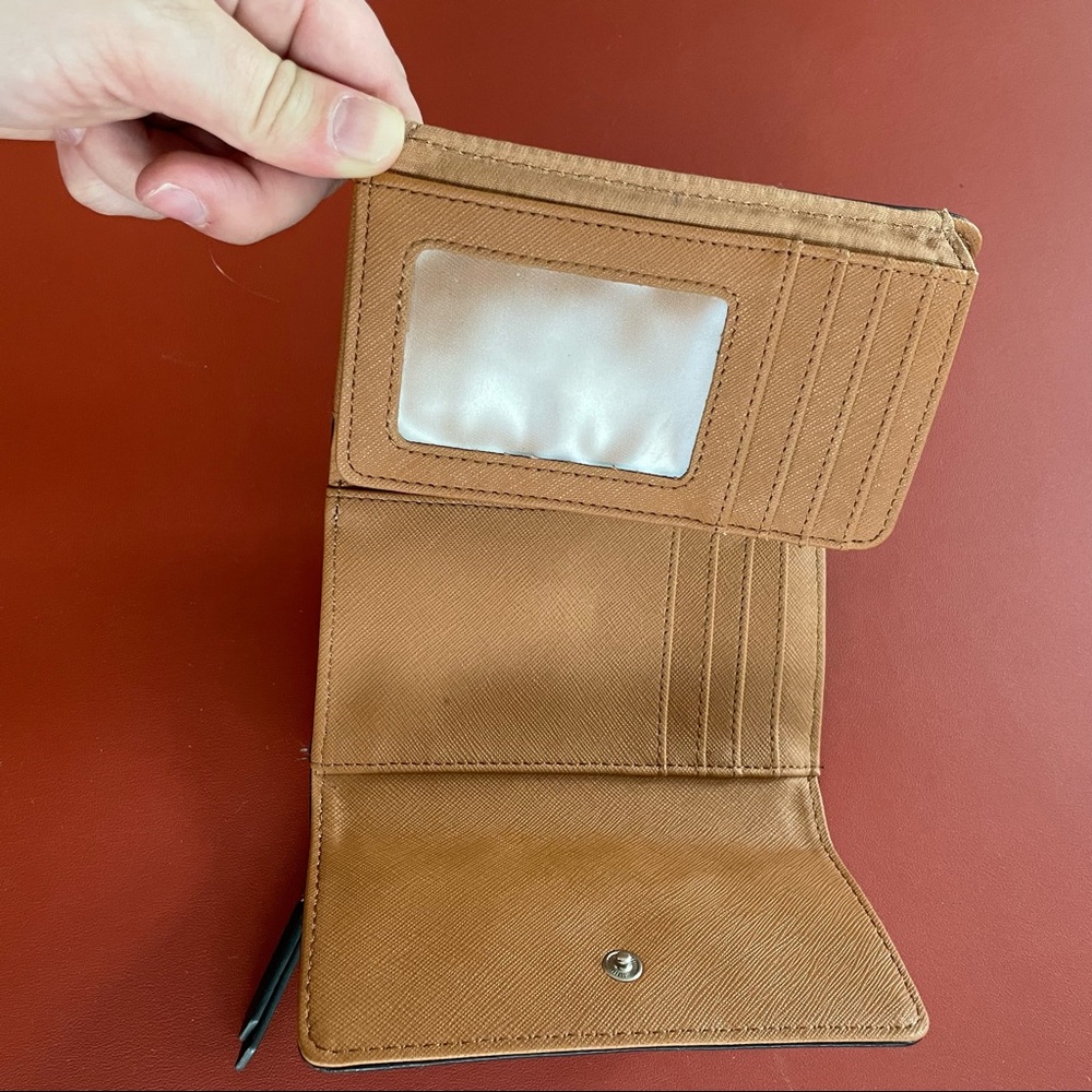 Fossil Dawson Wallet - image 8